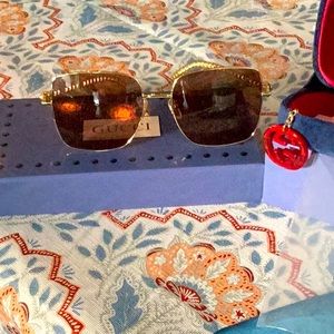 Gucci sunglasses GG0724S 002 never used
